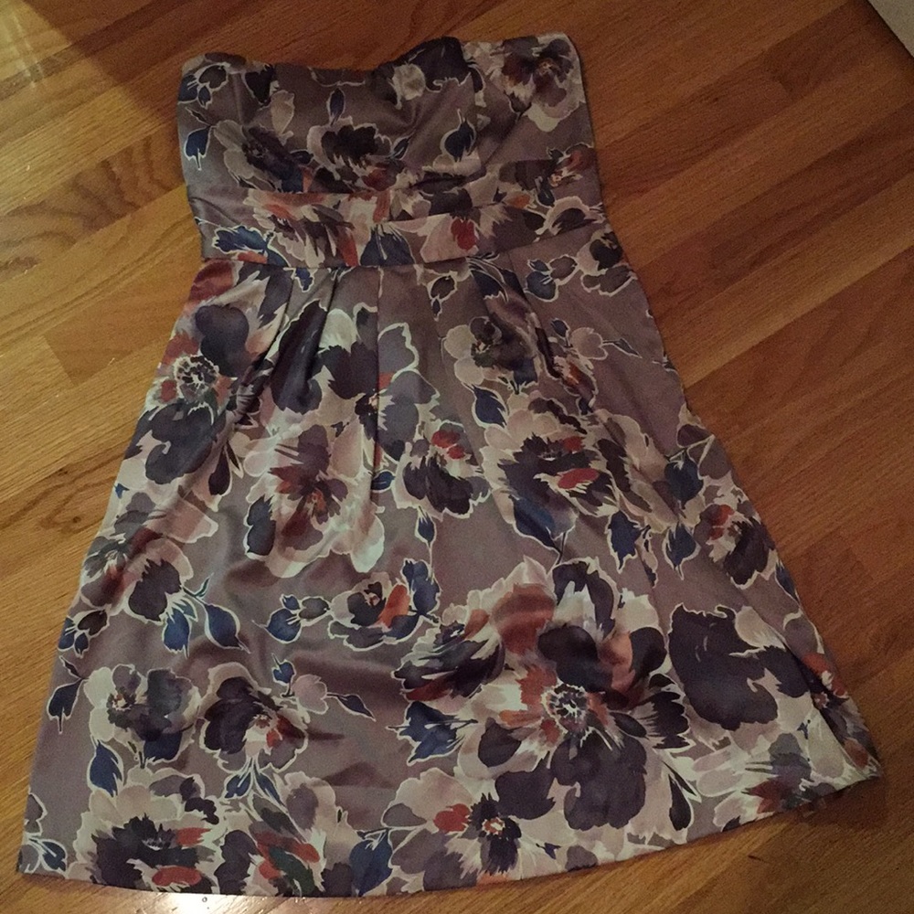 The limited flowered dress